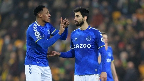 Uno de los mejores técnicos de Europa rechazó la propuesta del Everton de Mina