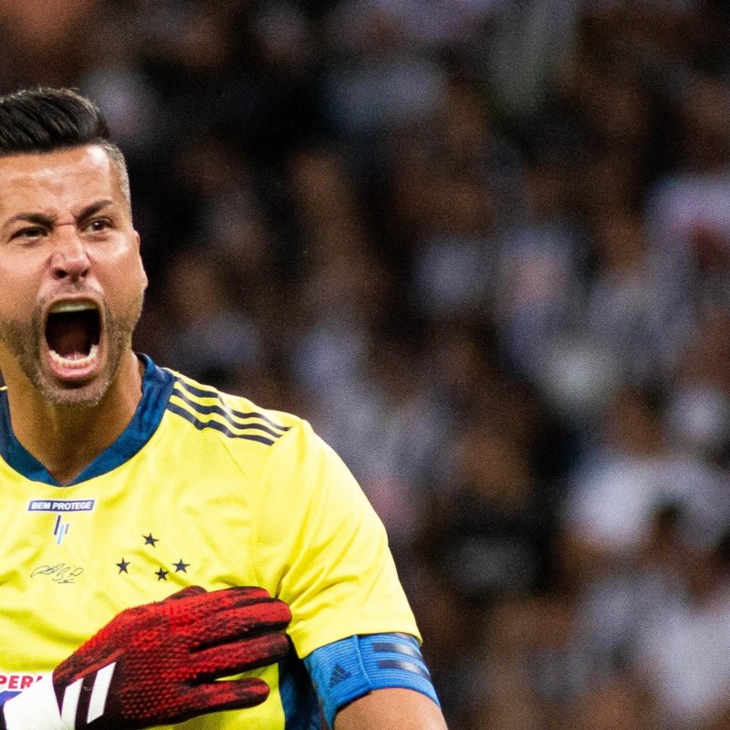 Luxemburgo vaza goleiro que contrataria para o Cruzeiro no lugar de Fábio