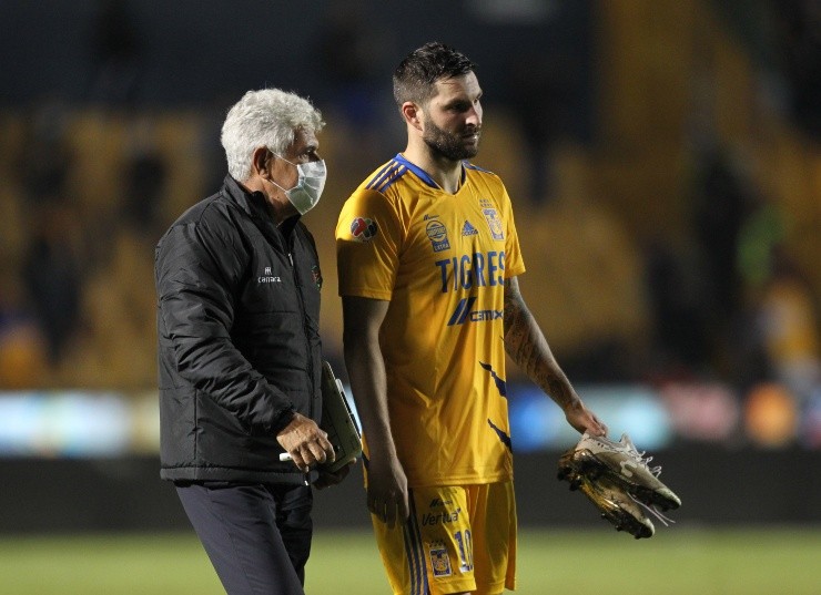 Ferretti junto a Gignac, la gran incorporación de Tigres durante su mandato