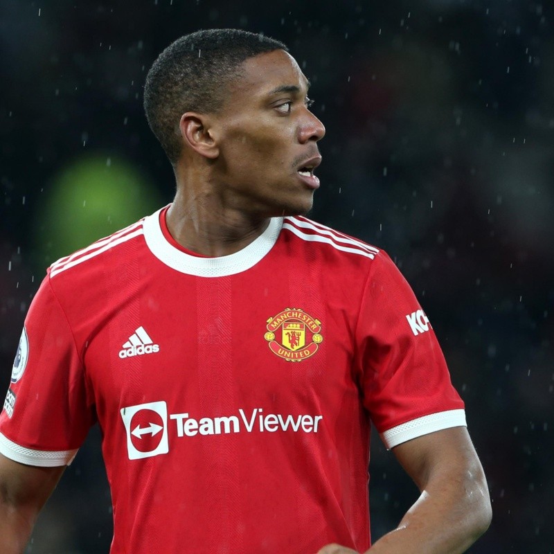 Se hizo oficial: Sevilla anunció la incorporación de Anthony Martial