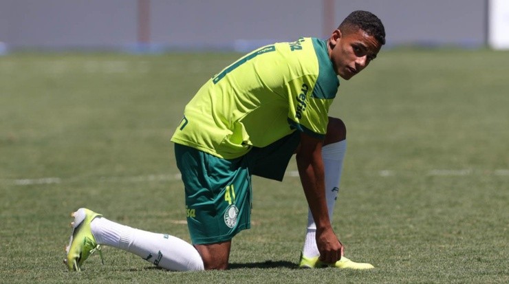 Foto: Cesar Greco/SEP - Giovani vem se destacando ao lado de Endrick.