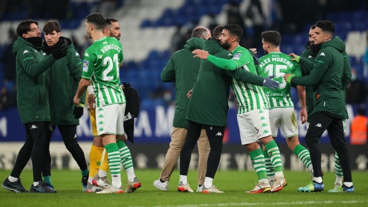 El Real Betis celebra de que podrá seguir compitiendo en Europa | Foto: Getty Images