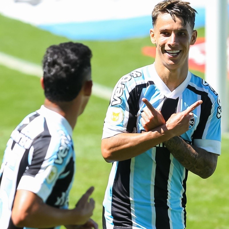 Novo camisa 10, Ferreira conta bastidores de permanência no Grêmio