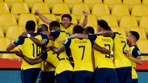 Ecuador pretende sellar su pase al Mundial Qatar 2022 en Lima ante Perú. (Foto: Getty Images)