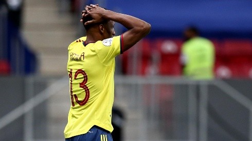 Yerry Mina se pierde el partido contra Argentina por Eliminatorias