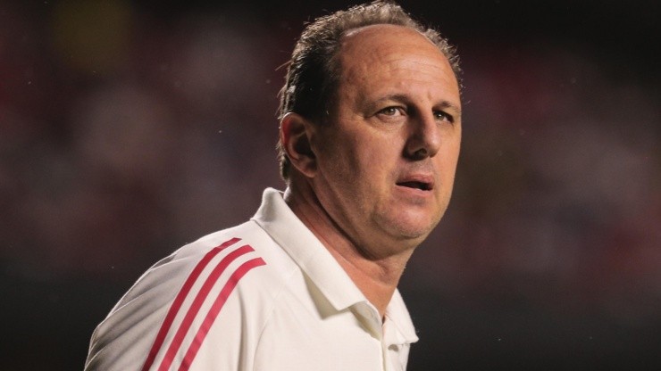 Foto: Ettore Chiereguini/AGIF | Rogerio Ceni  não poderá contar com algumas de suas peças