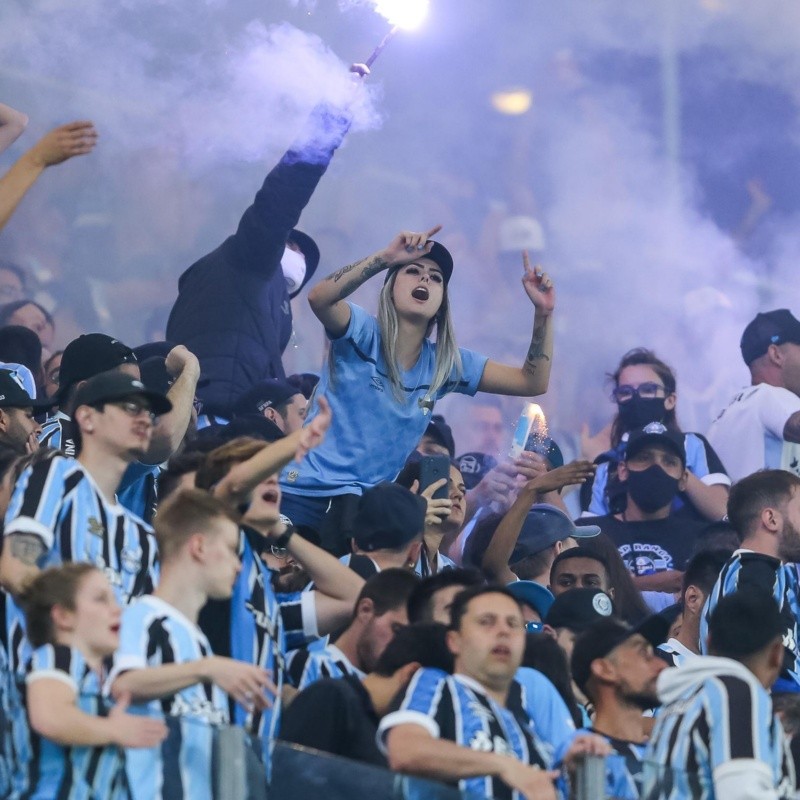 De saída: Meia se despede do Grêmio via redes sociais; confira