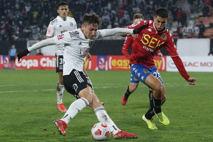 Arriagada se perderá el estreno de los albos ante Everton | Foto: Agencia Uno 