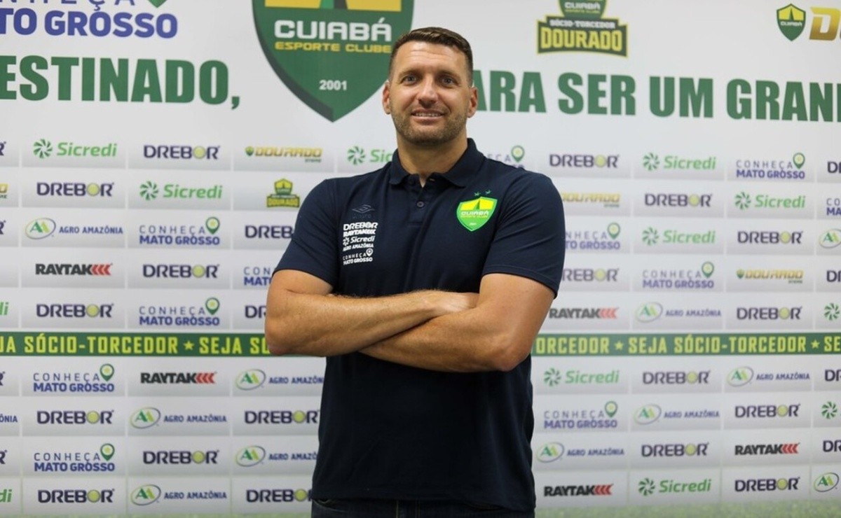 EDUARDO COACH: Sistemas Ofensivos