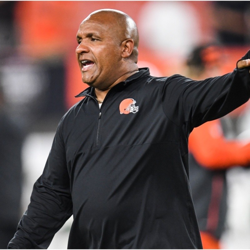 Hue Jackson backs up Brian Flores, outs Browns for losing bonus