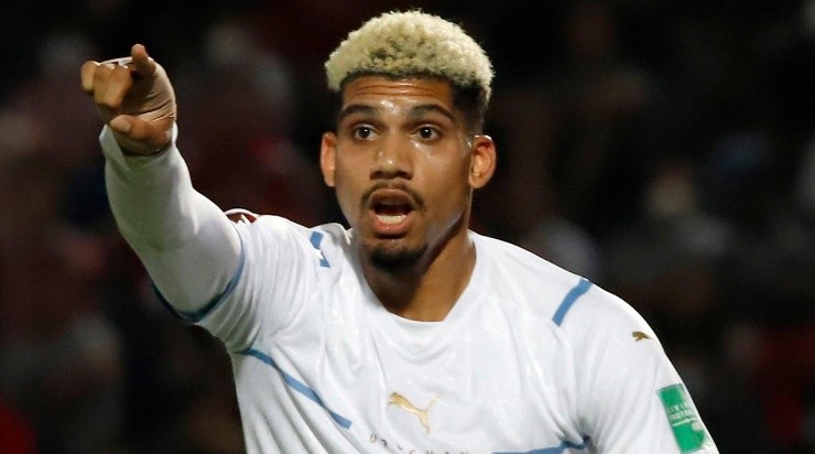 Ronald Araujo of Uruguay (Photo by Luis Vera/Getty Images)