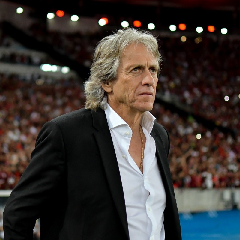 Após consulta em Jorge Jesus, Duílio é avisado de proposta para treinador português