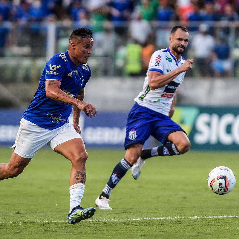 Novo atacante do Cruzeiro tem os melhores números pelo time desde 2020