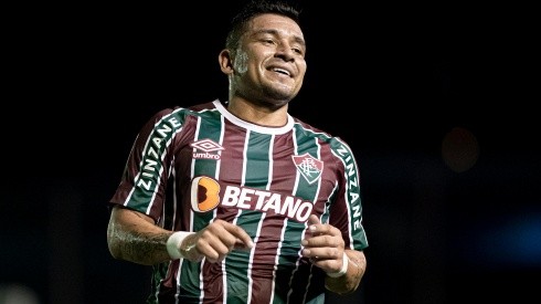 Pineida não deve ficar no Fluminense (Foto: Jorge Rodrigues/AGIF)