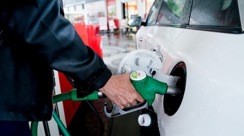 Vuelve a aumentar el precio de la gasolina en España (Getty images).