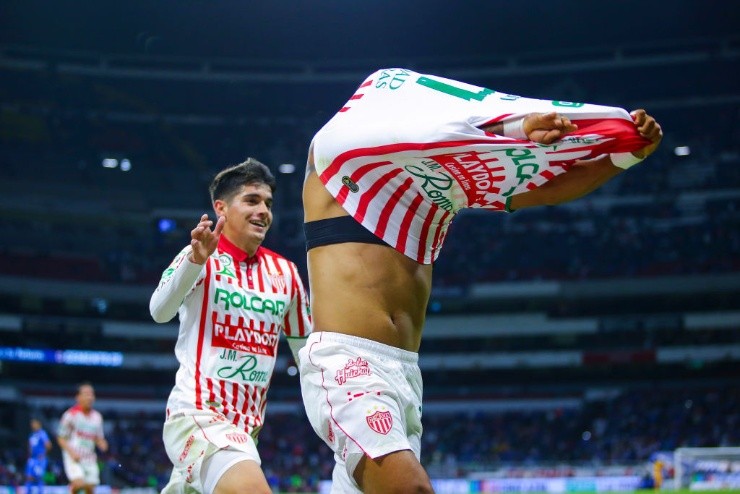 Araos celebrando el gol del triunfo anotado por el uruguayo Aguirre | Foto: Getty Images 