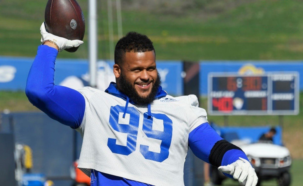 Aaron Donald's Profile Age, height, weight and net worth