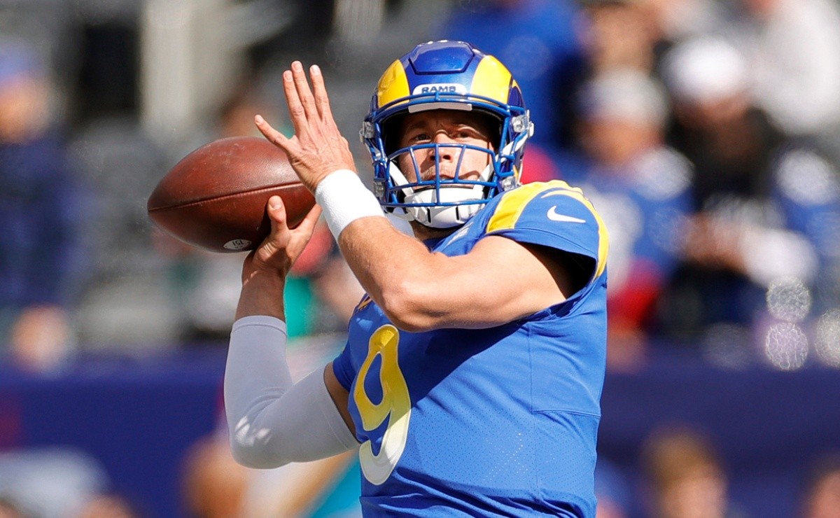 Matthew Stafford Developing Chemistry With Young Cast of Rams