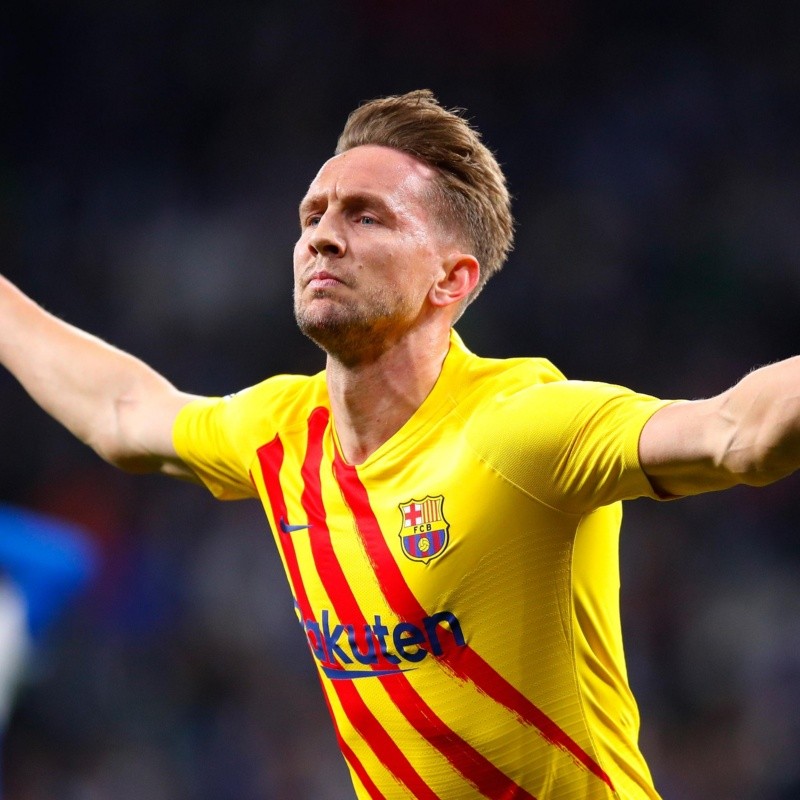 Luuk de Jong salvó a Barcelona de la derrota ante Espanyol en el derbi catalán