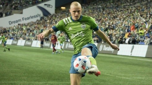 Defender Brad Smith of the Seattle Sounders