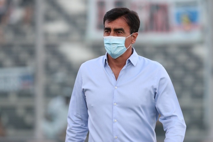 Para Meneghini, Gustavo Quinteros es el mejor DT del fútbol chileno | Foto: Agencia Uno Para Meneghini, Gustavo Quinteros es el mejor DT del fútbol chileno | Foto: Agencia Uno