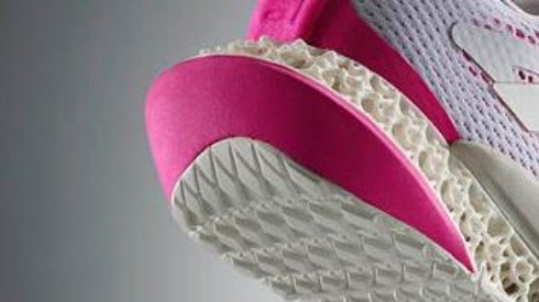 ¿Cómo es la tecnología 3D basada en datos para hacer zapatillas?