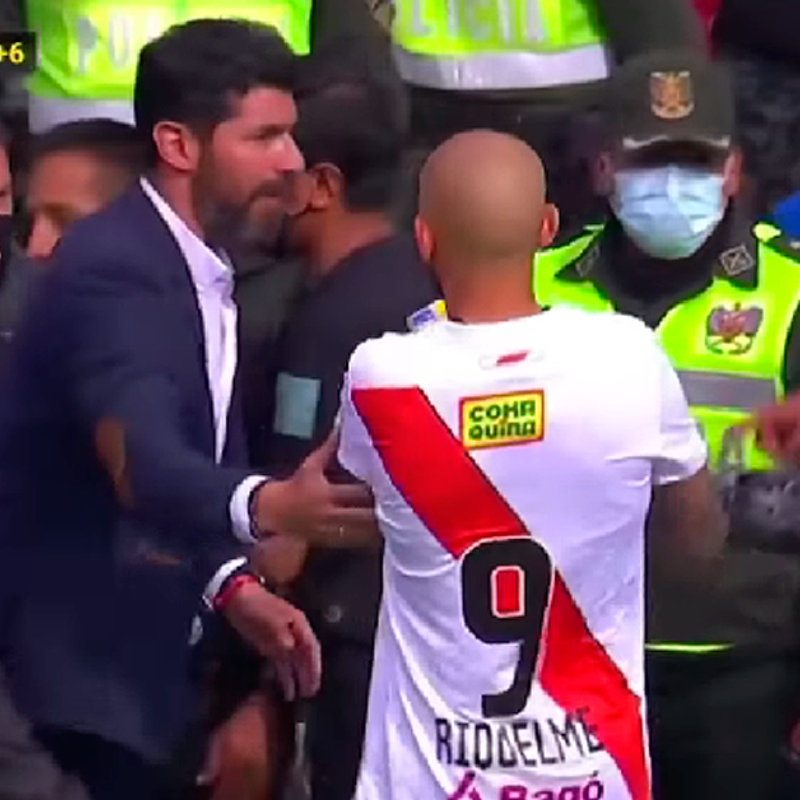 Sebastián ‘Loco’ Abreu quedó en medio de del fuego cruzado: pelea entre jugador y presidente