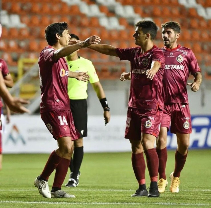 Matías Fernández anotó durante el encuentro para los Papayeros | Foto: La Serena Matías Fernández anotó durante el encuentro para los Papayeros | Foto: La Serena