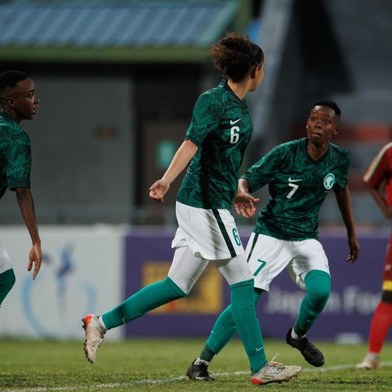 Histórico: la selección de Arabia Saudita jugó su primer partido de fútbol femenino