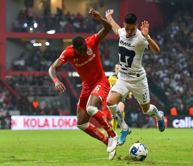 Favio Álvarez jugó en cuatro de las seis fechas (Imago 7)