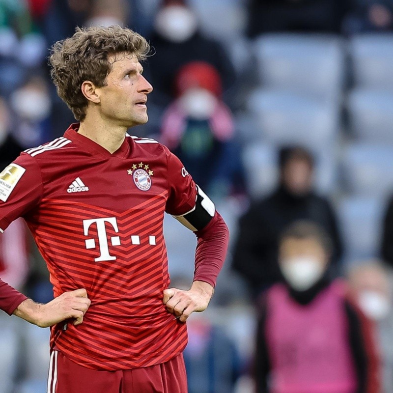 Thomas Müller, nuevamente contagiado por COVID-19