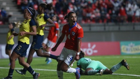 Chile derrota a Ecuador en su preparación para la Copa América.