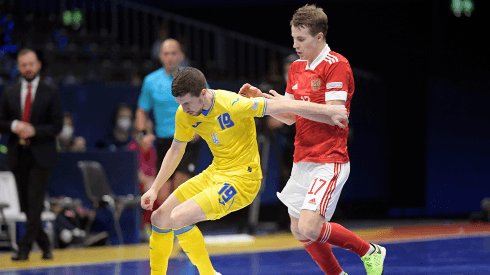 Ucrania y Rusia en la Euro Futsal 2022.