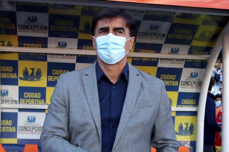 El entrenador de los Albos es consciente de que hay cosas que mejorar | Foto: Agencia Uno El entrenador de los Albos es consciente de que hay cosas que mejorar | Foto: Agencia Uno