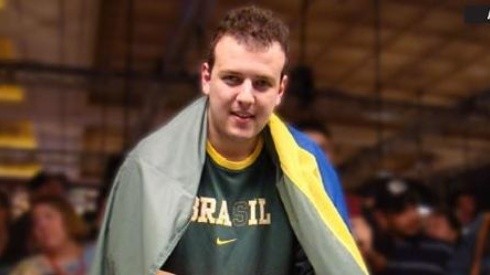 Alexandre Gomes foi o primeiro brasileiro a vencer um torneio da WSOP (Foto: Reprodução site oficial Alexandre Gomes)
