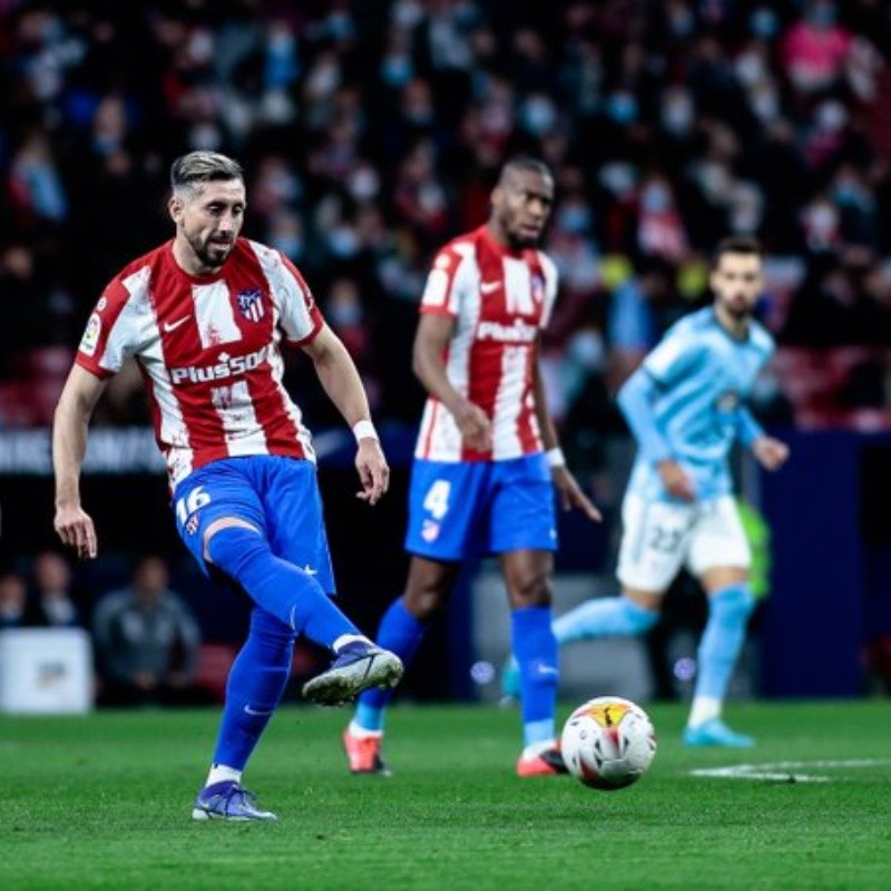 Héctor Herrera da otra muestra de su clase con el Atlético; Orbelín se quedó en la banca