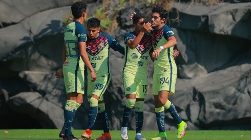 Las Águilas Sub-20 festejan el triunfo en Cantera ante Pumas