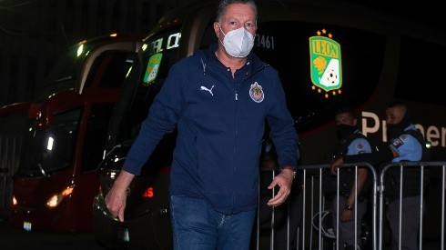Peláez llegando al Estadio de León (IMAGO 7)