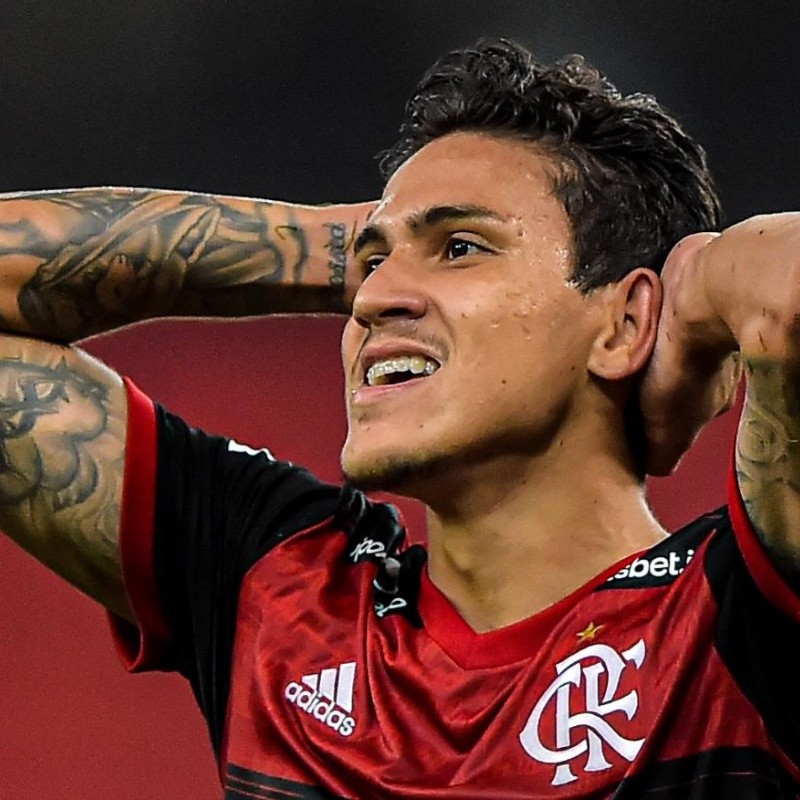 Pedro deixa clima "quente" e atiça bastidores entre Flamengo e Palmeiras