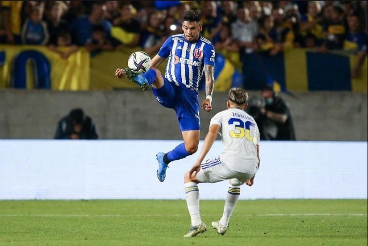 El defensor boliviano confía en que la defensa Azul mejorará su rendimiento | Foto: UdeChile 