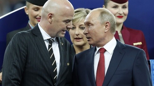 Vladimir Putin con  Gianni Infantino, presidente de la FIFA