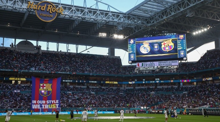 Barcelona and Real Madrid met at the Hard Rock Stadium in a friendly in 2017. (Robbie Jay Barratt – AMA/Getty Images)
