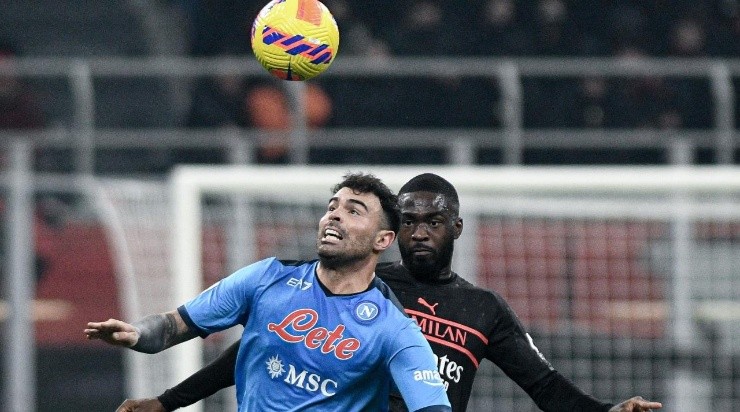 Andrea Petagna of SSC Napoli and Fikayo Tomori of AC Milan (Getty Images)