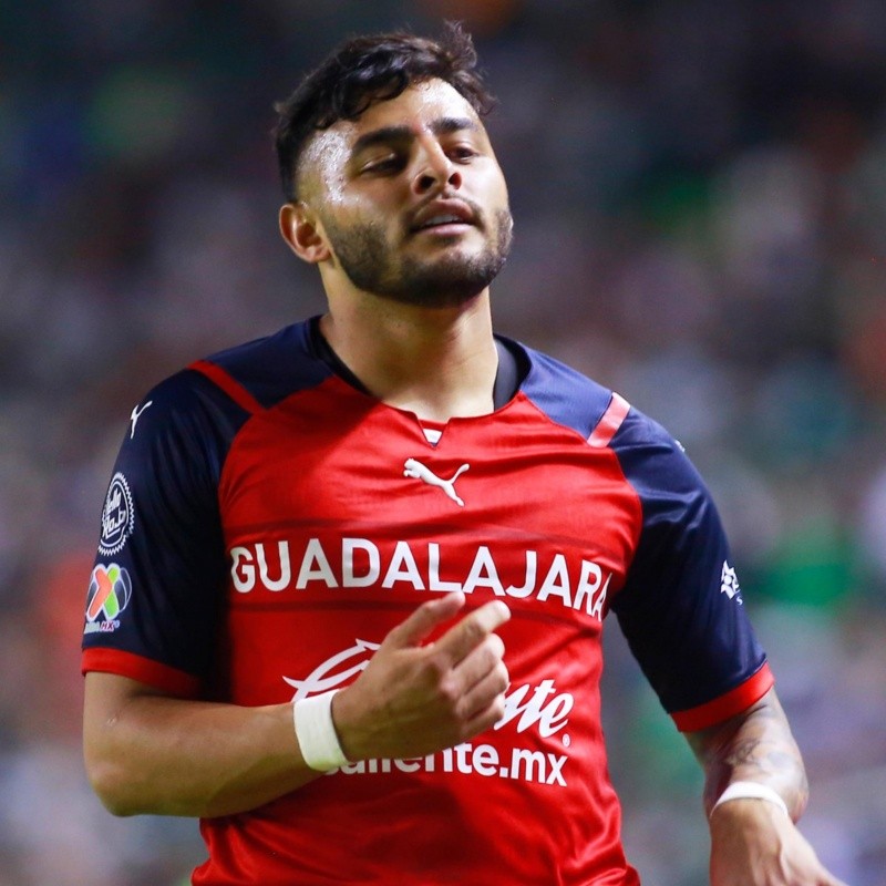 Vega estaría jugando con los sentimientos de Chivas