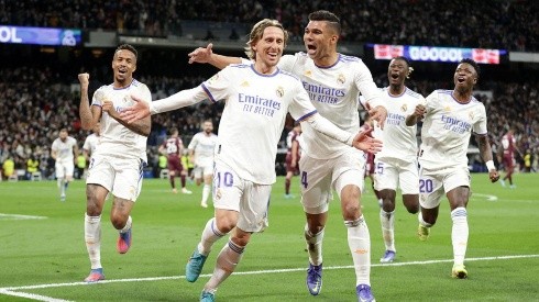 Festejo de gol de Luka Modric.