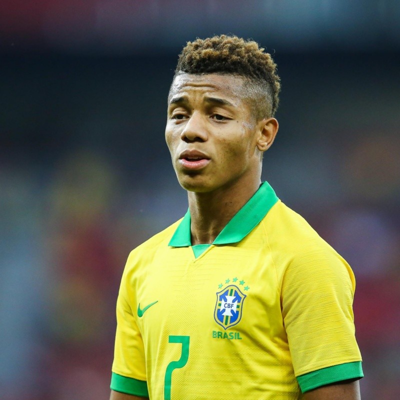 Casares vê obstáculos para contratar David Neres