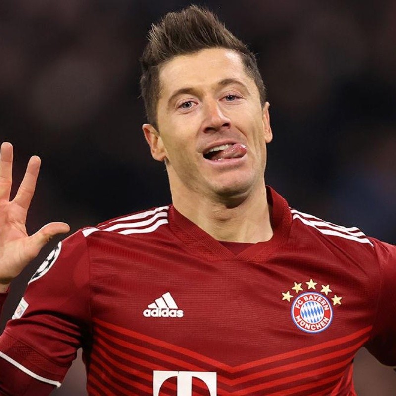 Robert Lewandowski firmó el triplete más rápido de la historia de Champions League