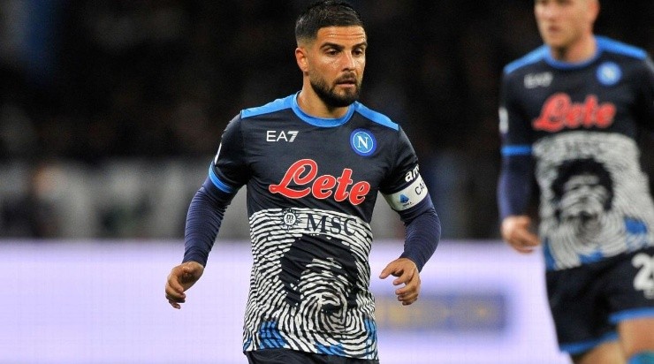 Maradona dark blue tribute (ESPN)