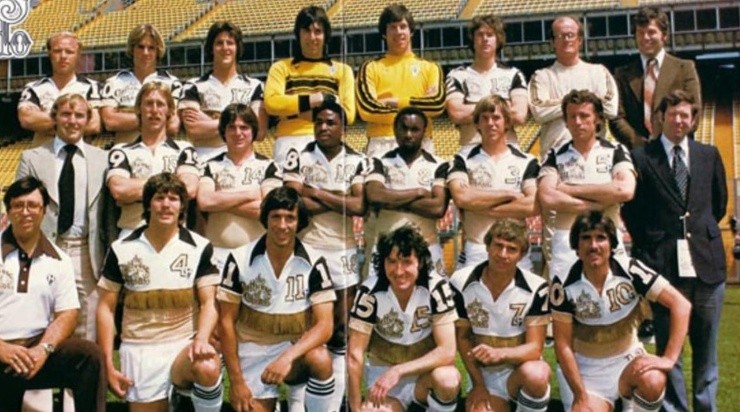 Colorado Caribous away kit 1978 (MLS)