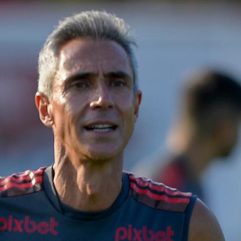 R$ 35 milhões entram em jogo e xodó de Paulo Sousa deve receber oferta